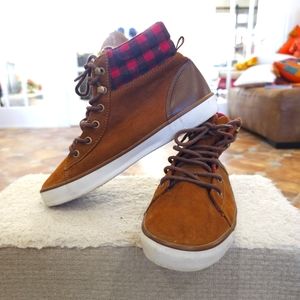 Gap boys cognac faux suede hi top buffalo plaid boots size 3Y